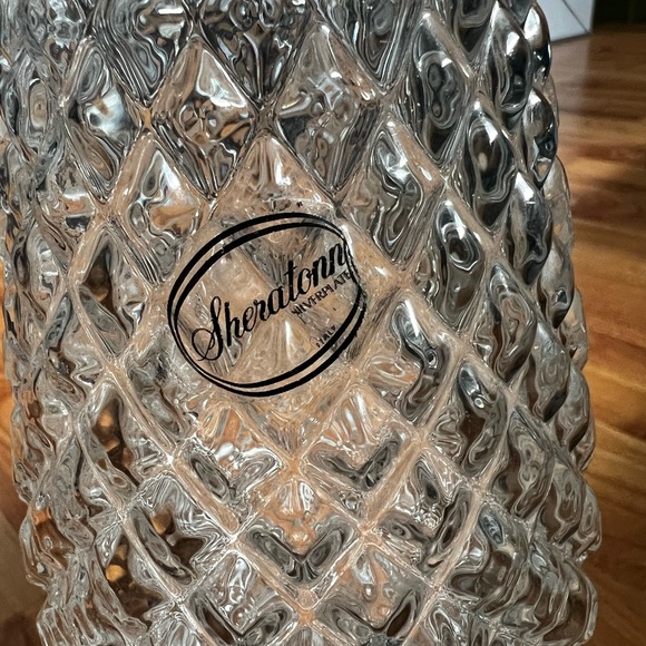 Beautiful crystal wine decanter - Picture 3 of 9